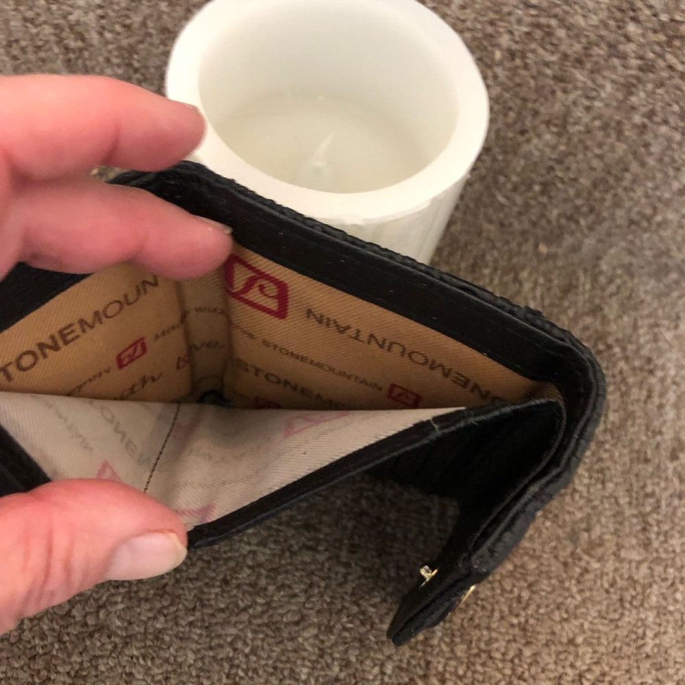 STONE MOUNTAIN WALLET